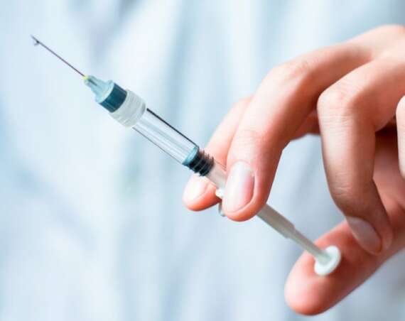 Brazil suspends dengue vaccine following two deaths