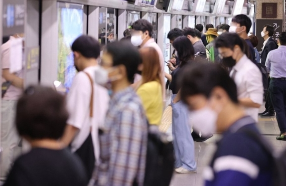 COVID-19 surges in South Korea; masks, testing kits back on shopping lists